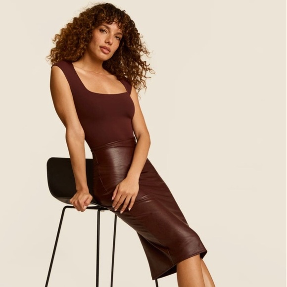 Reveriee NWT Brown Faux Leather Pencil Skirt, M - Picture 1 of 5